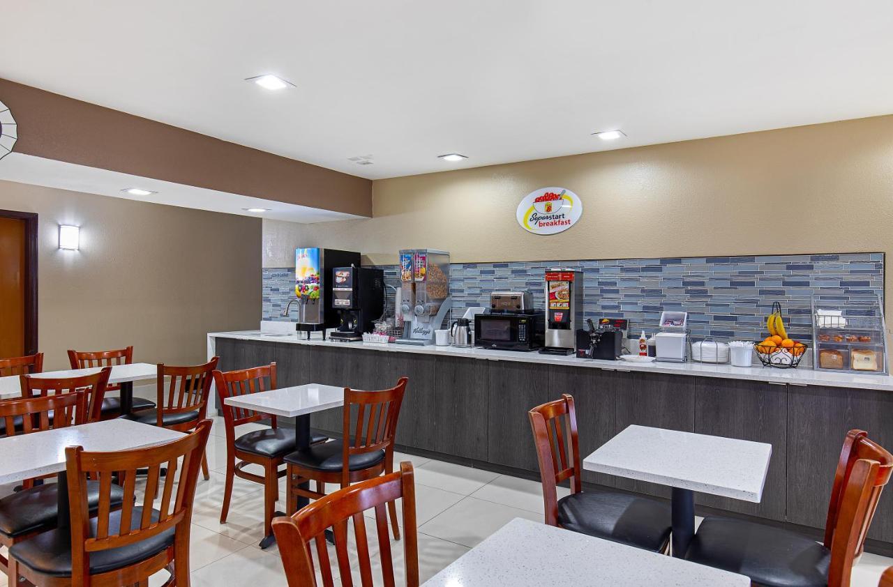 Super 8 By Wyndham Eddyville/Kuttawa Ngoại thất bức ảnh
